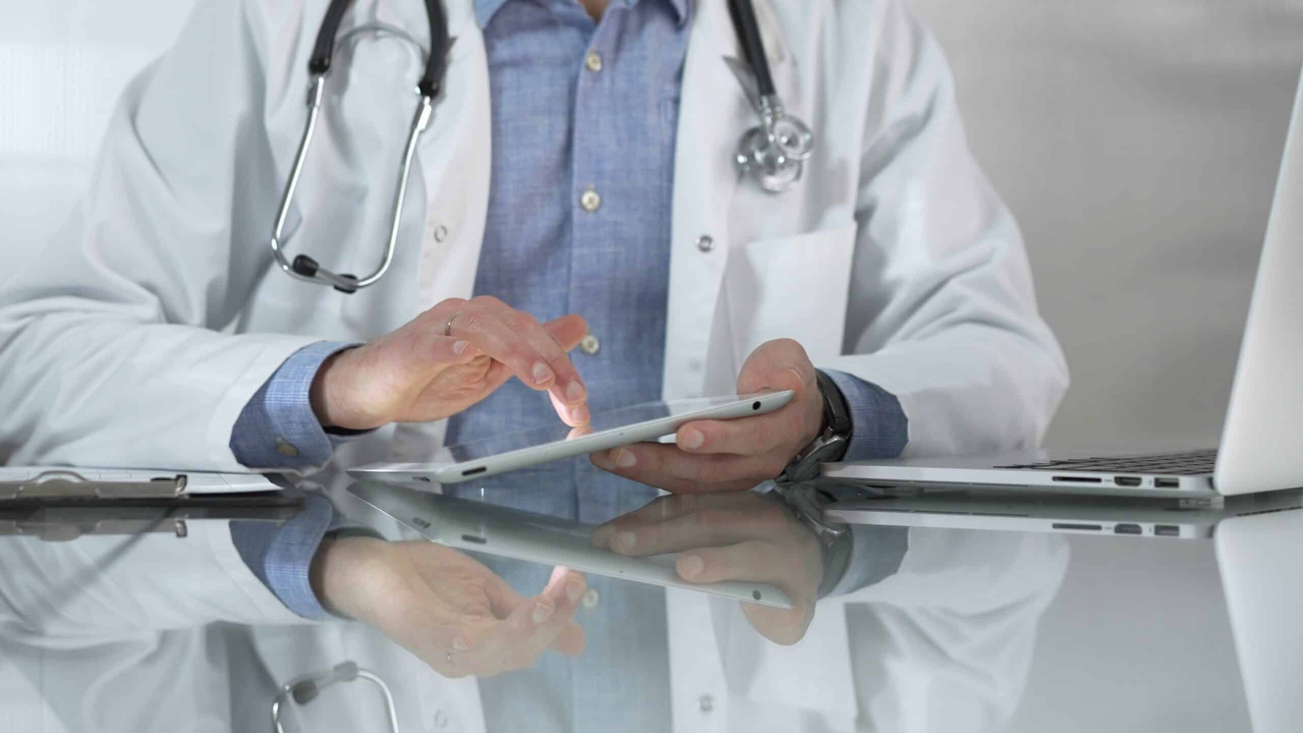 Doctor healthcare panama city medical it support help desk